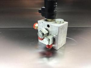 Liebherr Válvula de control direccional